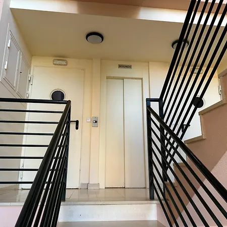 Apartamento 2 Bed Sleeps 4 - Two Tvs - Free Parking Portonovo
